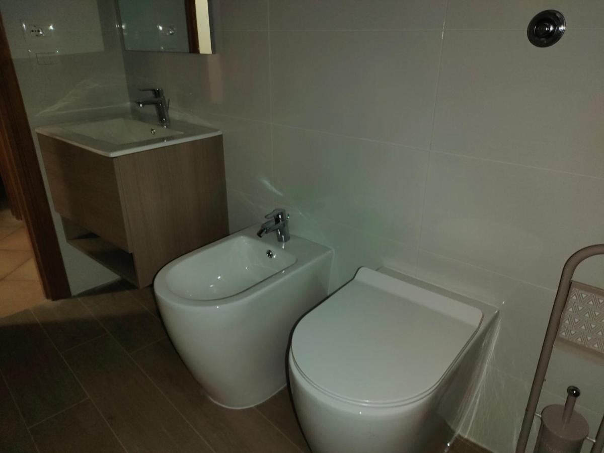 Francigena Viterbo Apartment Con Parcheggio Gratuito A Soli 2 Minuti Exterior photo
