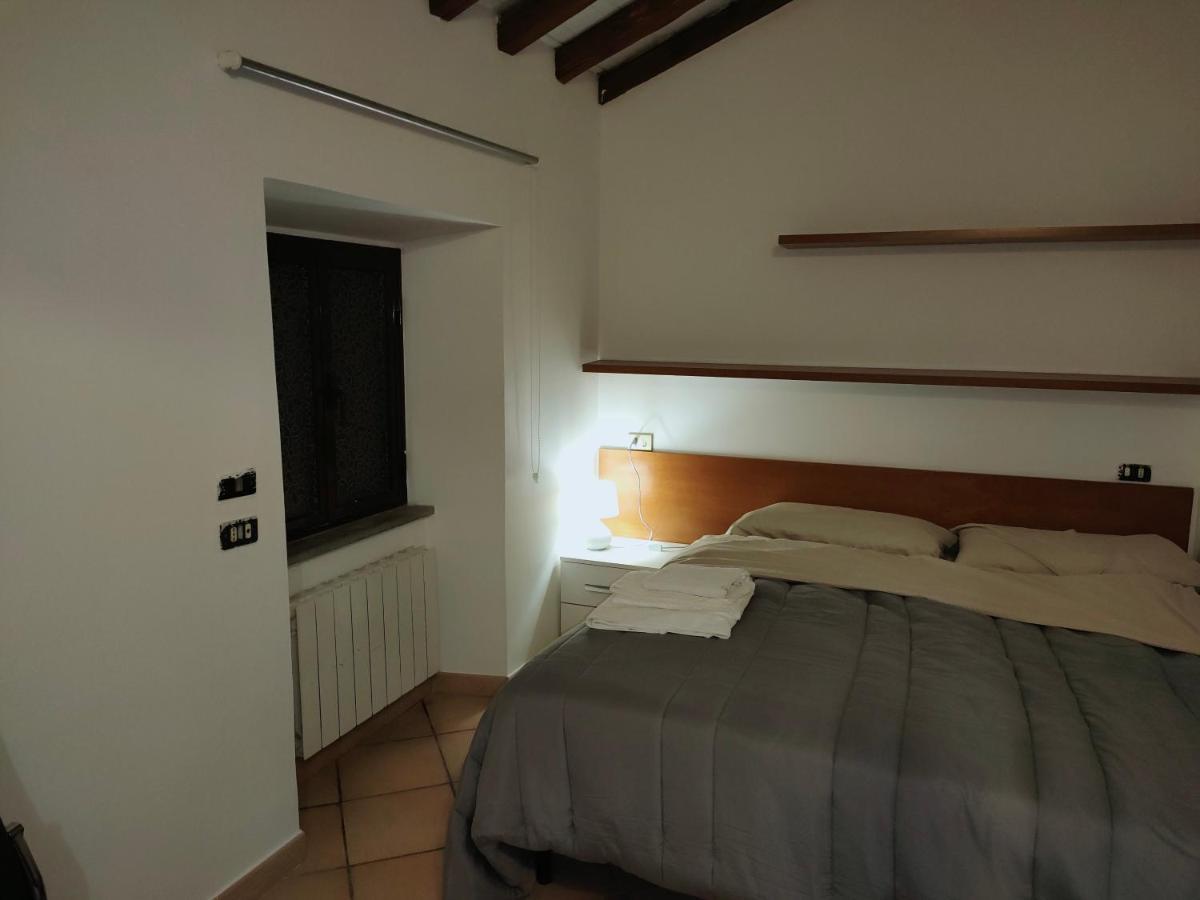 Francigena Viterbo Apartment Con Parcheggio Gratuito A Soli 2 Minuti Exterior photo